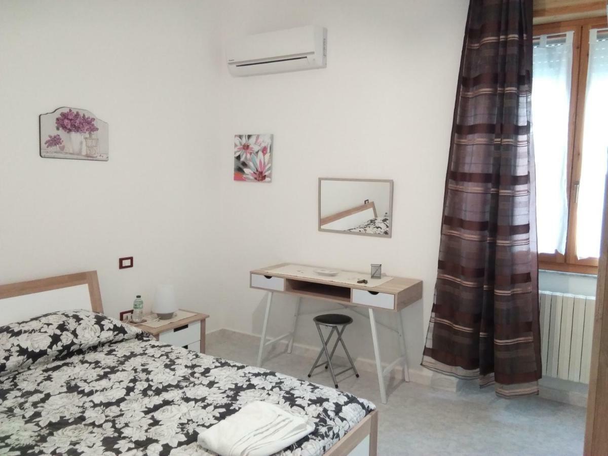 Bed And Breakfast Hibiscus Альгеро Экстерьер фото